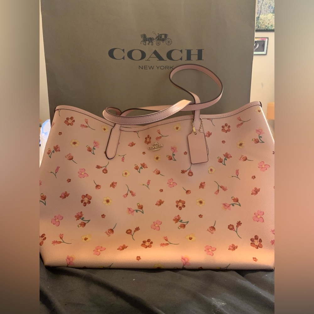 Coach Tote